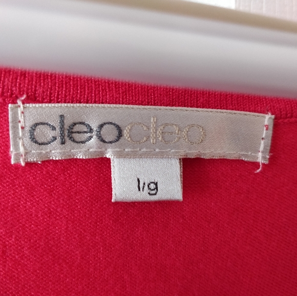 Coral Cleo Sweater, size L - Picture 2 of 4